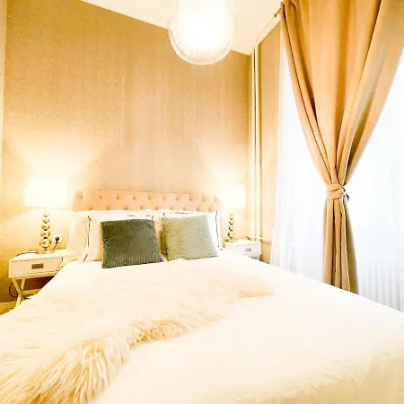 Apartamento Downtown Deak-ferris Wheel Luxury Budapeste